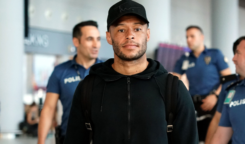 Oxlade-Chamberlain, Beşiktaş'ta: Siyah-beyazlılar KAP'a bildirdi Oxlade-Chamberlain, Beşiktaş'ta: Siyah-beyazlılar KAP'a bildirdi