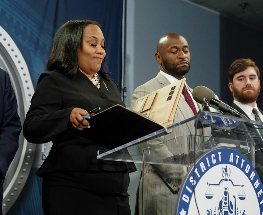 Eski ABD Başkanı Donald Trump'a yeni suçlamalar