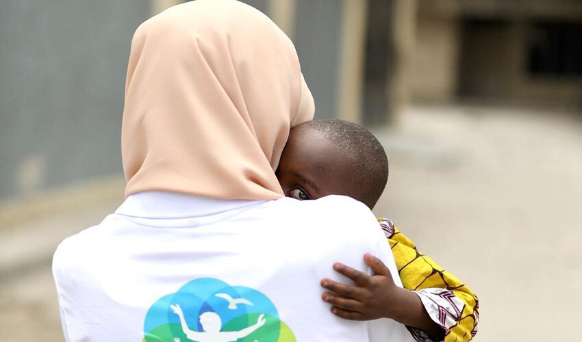 Gamze Özçelik, son paylaşımıyla dikkatleri üzerine çekti.