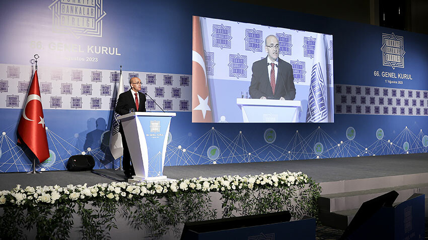 Hazine ve Maliye Bakanı Mehmet Şimşek TBB toplantısında konuştu