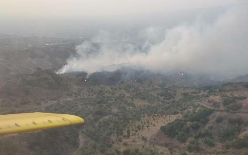 Manisa’da yangın: Alevlerle yoğun mücadele