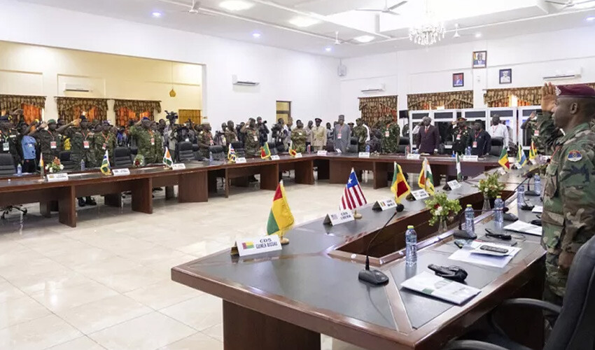 Son dakika: ECOWAS'tan, Nijer’e askeri müdahale kararı