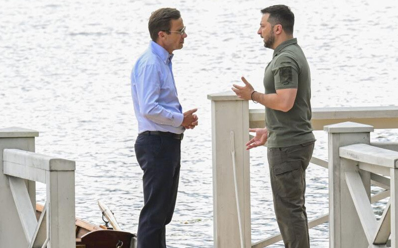 Zelenskiy duyurdu: İsveç ile CV90 zırhlı araçlar üretimi anlaşması