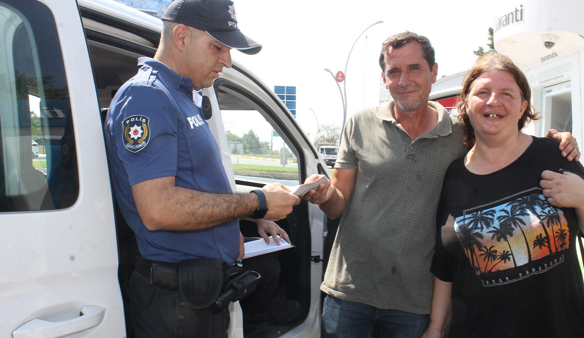 ATM'de tomarla para buldu, yaptığı hareketle insanlık dersi verdi