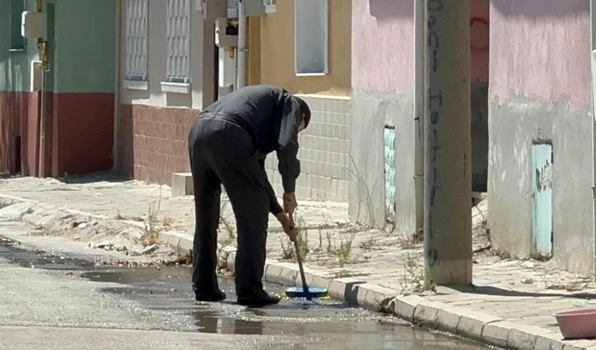 Eskişehirliler bıktı: 3 gündür sular boşa akıyor