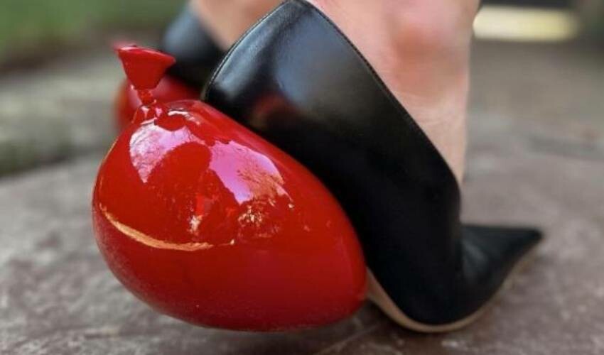 Tarzına ‘Rüküşsün’ yorumları yapılan Buse Terim herkese tek tek cevap verdi