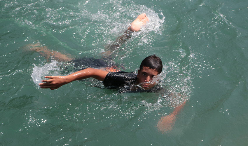 Ölüme izinle gidiyorlar! Sulama kanalına giren çocukların sözleri dikkat çekti: Yüzmeyi bilen adam korkmaz