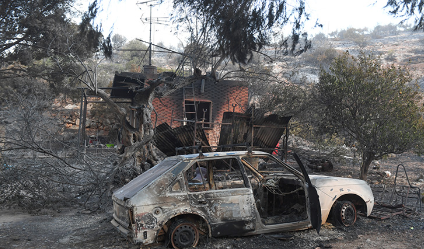 Yunanistan'da yangınlar sürüyor: Türk köyleri de tehlike altında!