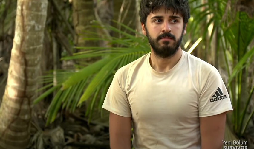 Emrah’ın oğlu Tayfun, Acun Ilıcalı’ya kırgınlığını anlattı Emrah’ın oğlu Tayfun, Acun Ilıcalı’ya kırgınlığını anlattı