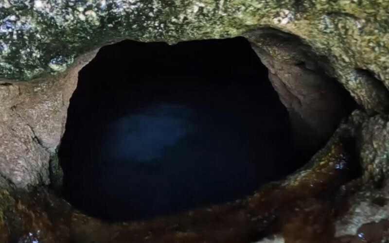 Van Gölü’nde görüldü… Sular çekilince gün yüzüne çıktı, tam 3 bin yıllık!