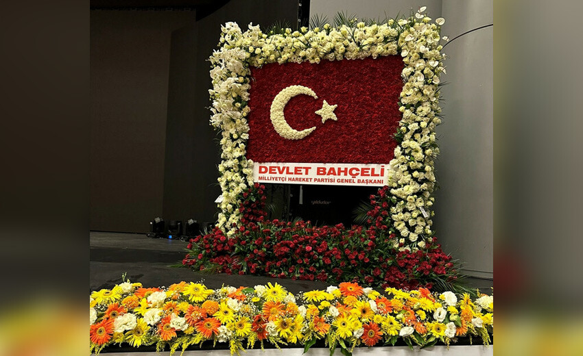 Bahçeli’den AK Parti’ye 22. yıl hediyesi Bahçeli’den AK Parti’ye 22. yıl hediyesi