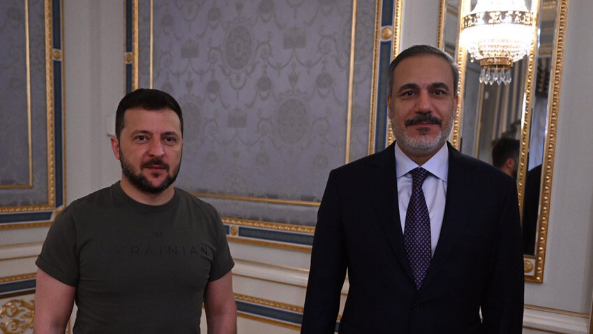 Son dakika... Bakan Fidan, Ukrayna Devlet Başkanı Zelenskiy ile görüştü