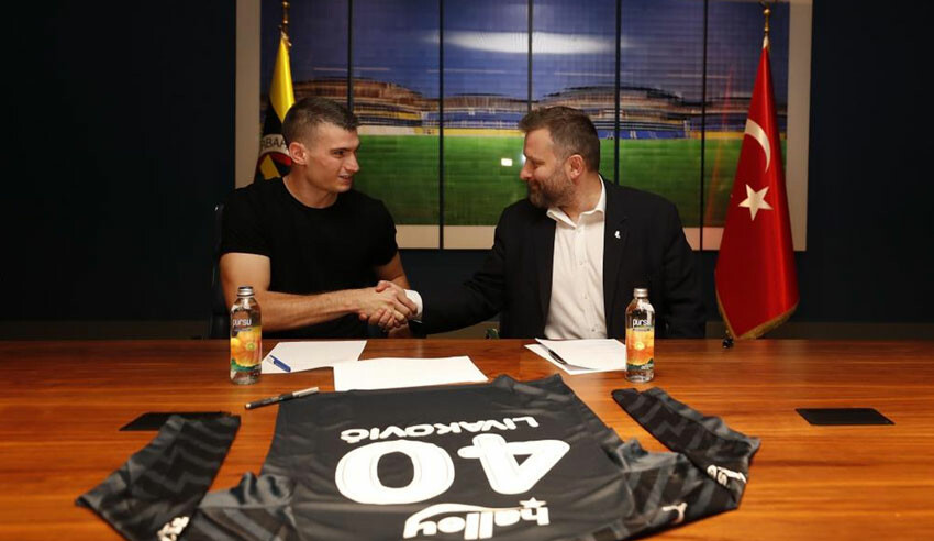 Livakovic'i Volkan Demirel ikna etmiş! Hırvat kaleci Fenerbahçe'ye transfer sürecini anlattı