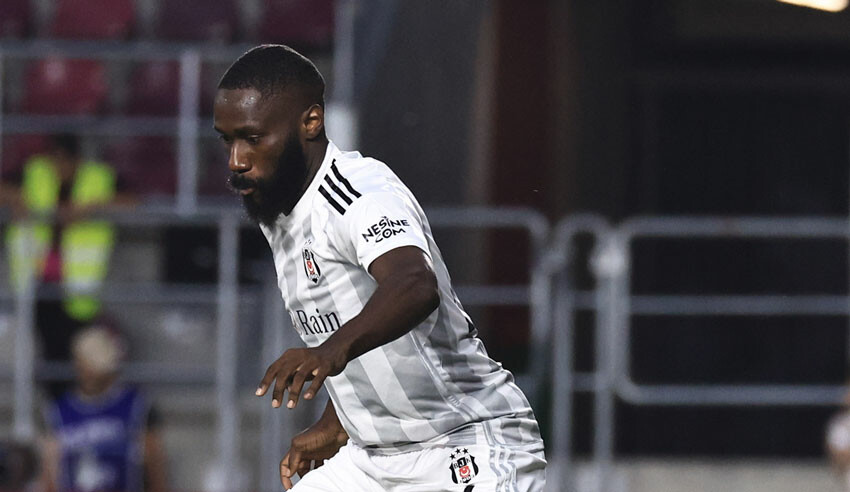 Son Dakika Beşiktaş haberi: Arthur Masuaku sakatlık nedeniyle en az 1 ay yok! Son Dakika Beşiktaş haberi: Arthur Masuaku sakatlık nedeniyle en az 1 ay yok!