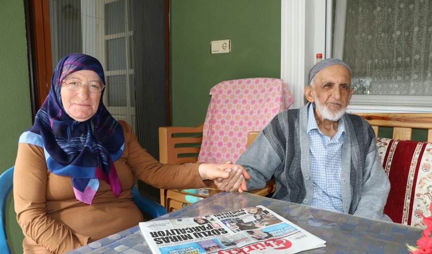 Türkiye Gazetesi müdavimi Zekeriya dede anlattı: 50 yıldır aralıksız okuyorum Türkiye Gazetesi müdavimi Zekeriya dede anlattı: 50 yıldır aralıksız okuyorum