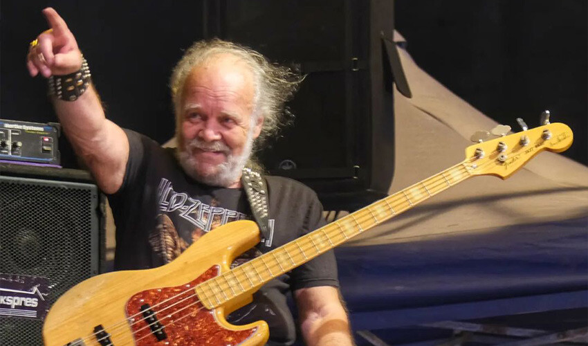 Doğukan Manço'nun sesini taklit ederek ünlüleri dolandırmaya kalktılar: Demet Akalın, Beyazıt Öztürk'ten para istediler