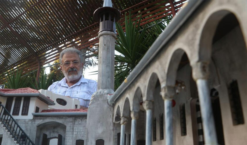 Enkaz kentten geriye maketleri kaldı