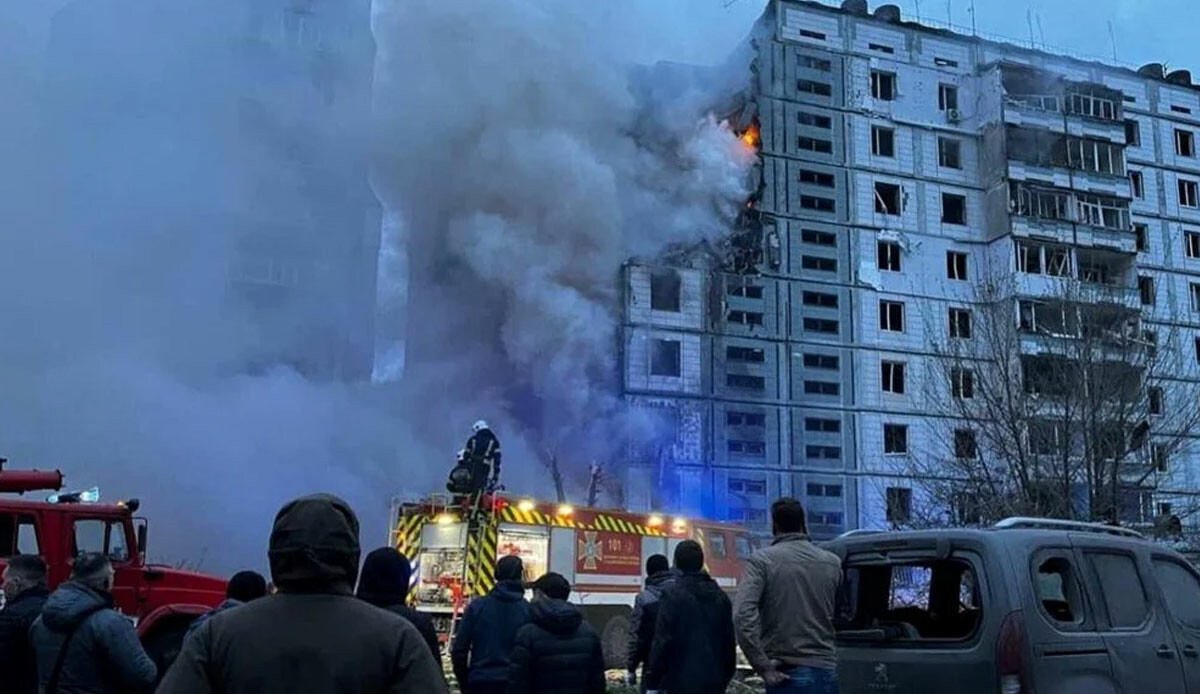 Rusya, Ukrayna'ya saldırdı: Çok sayıda ölü var Rusya, Ukrayna'ya saldırdı: Çok sayıda ölü var
