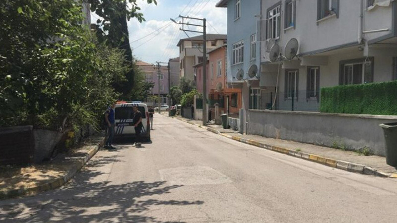 Abi kardeş kavgasında silahlar konuştu! Kocaeli- abi kardeş kavga