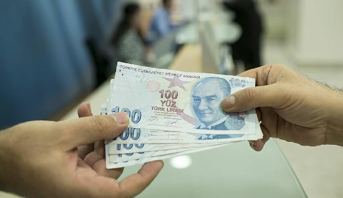 Memura zam öncesi ek ödeme sürprizi: Toplu sözleşmede yeni haklar ücret dengesizliğini bitirecek Memura zam öncesi ek ödeme sürprizi: Toplu sözleşmede yeni haklar ücret dengesizliğini bitirecek
