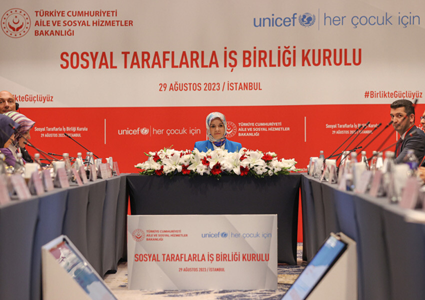 Bakan Göktaş: Depremden etkilenen ailelere her türlü desteği sağlıyoruz