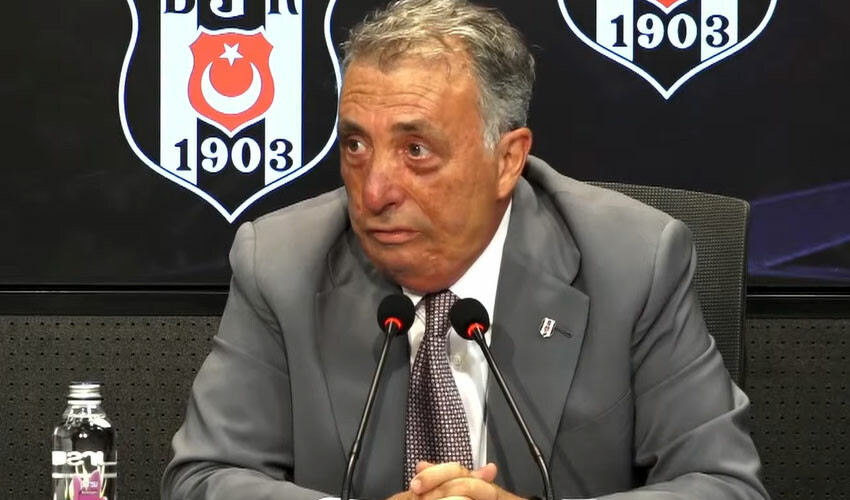 Ahmet Nur Çebi'den sert açıklama: Kellemi de vereceğim, gitmeyeceğim Ahmet Nur Çebi'den sert açıklama: Kellemi de vereceğim, gitmeyeceğim