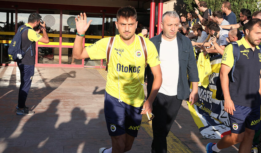 Cengiz Ünder'den şampiyonluk mesajı: Her masada varım