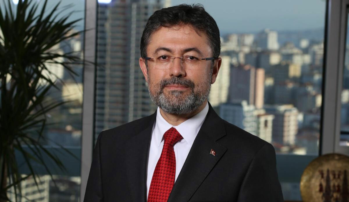 Bakan Yumaklı duyurdu: Deprem bölgesine destek artıyor Bakan Yumaklı duyurdu: Deprem bölgesine destek artıyor