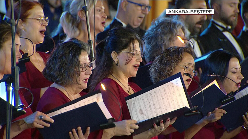 Cumhurbaşkanı Erdoğan: Cumhuriyet'in dayandığı kökün sağlamlığını gösterdik