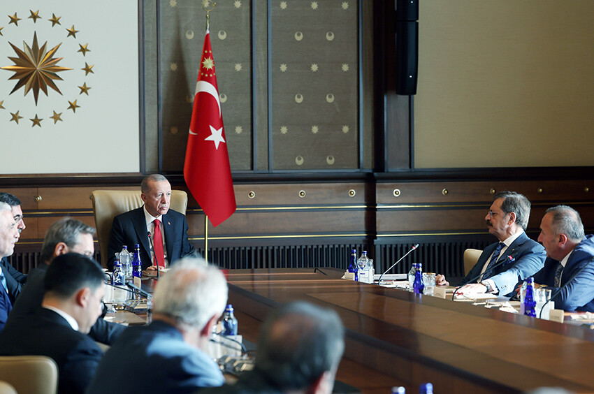 Erdoğan'dan ekonomi mesajı: Piyasa aldığımız tedbirlerle dengeye oturacak