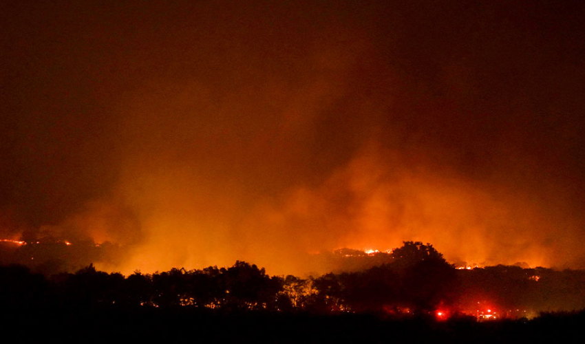 Komşu yanıyor! En ölümcül afet olarak kayıtlara geçti: New York kadar alan kül oldu!