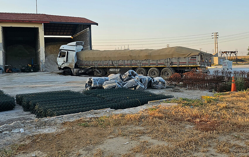 Konya'da zincirleme kaza: Ölü ve yaralılar var