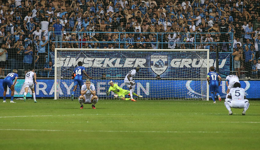ÖZET Adana Demirspor Genk'e penaltılarla elendi! Avrupa'ya dramatik veda... ÖZET Adana Demirspor Genk'e penaltılarla elendi! Avrupa'ya dramatik veda...
