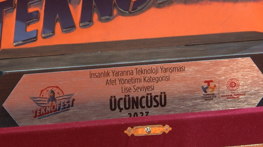 İşte TEKNOFEST gençliği! Ürettikleri cihaz ile madencilerin hayatını kurtaracaklar