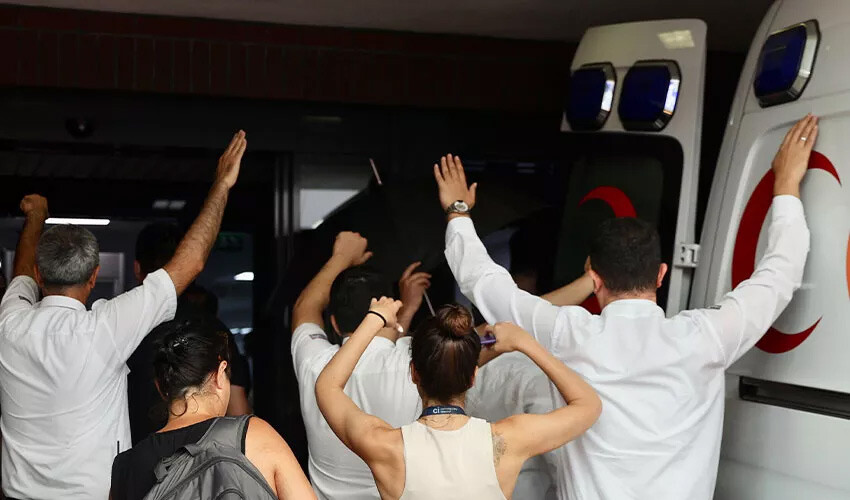 Günlerdir uyutuluyordu... Ali Sabancı'nın sağlık durumunda sevindiren gelişme Günlerdir uyutuluyordu... Ali Sabancı'nın sağlık durumunda sevindiren gelişme