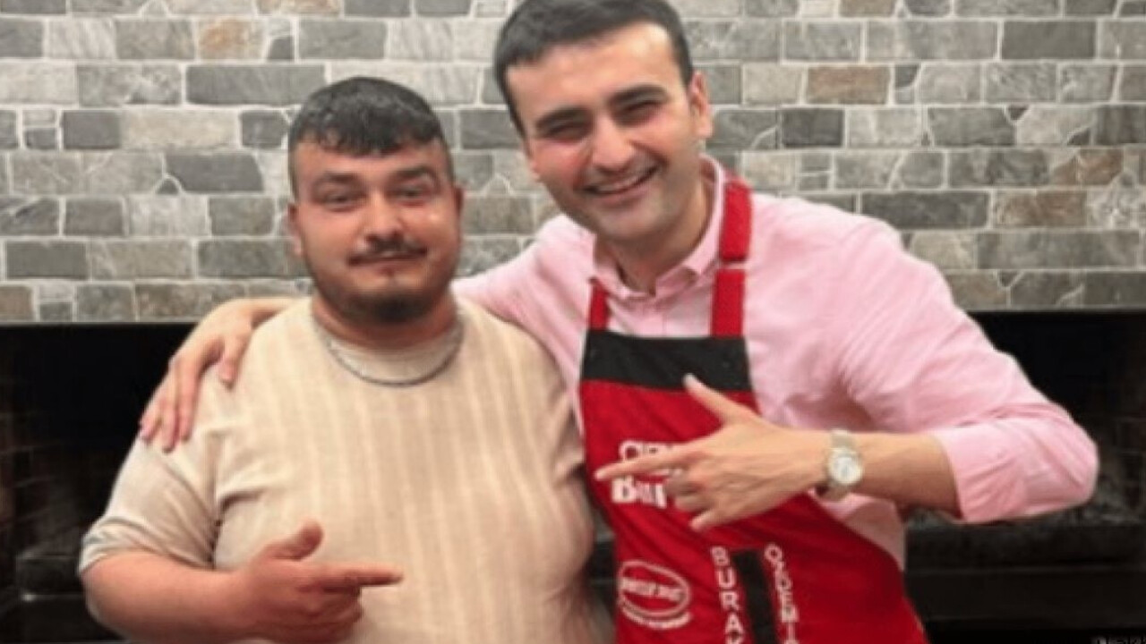 Yasin Cengiz yaşıyor mu? &lsquo;G&ouml;bek şov yapan adam&rsquo; hayranlarını korkuttu! Yasin Cengiz &ouml;ld&uuml; m&uuml;, hastalığı ne? - 1. Resim