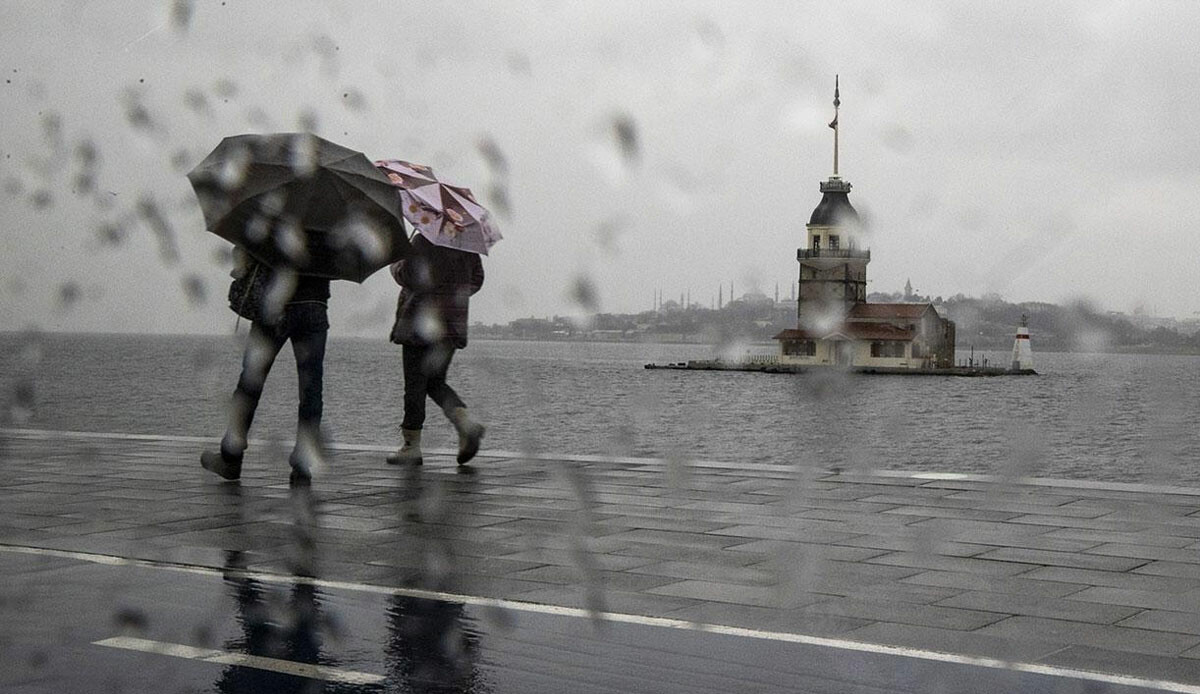 Meteoroloji&#039;den önemli uyarı: İstanbul&#039;a şiddetli yağış geliyor! Bu tarihlere dikkat