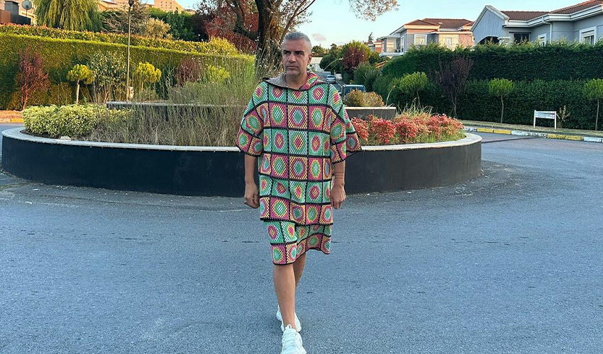 ‘Barbie’ akımına uyan Berdan Mardini pembeli takımıyla dillere düştü