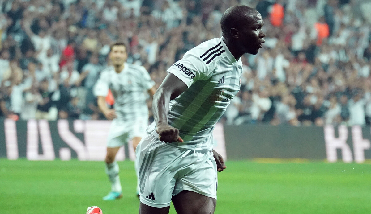 Beşiktaş sıkıntılı başladığı sezonda hocasıyla zorlukları aştı