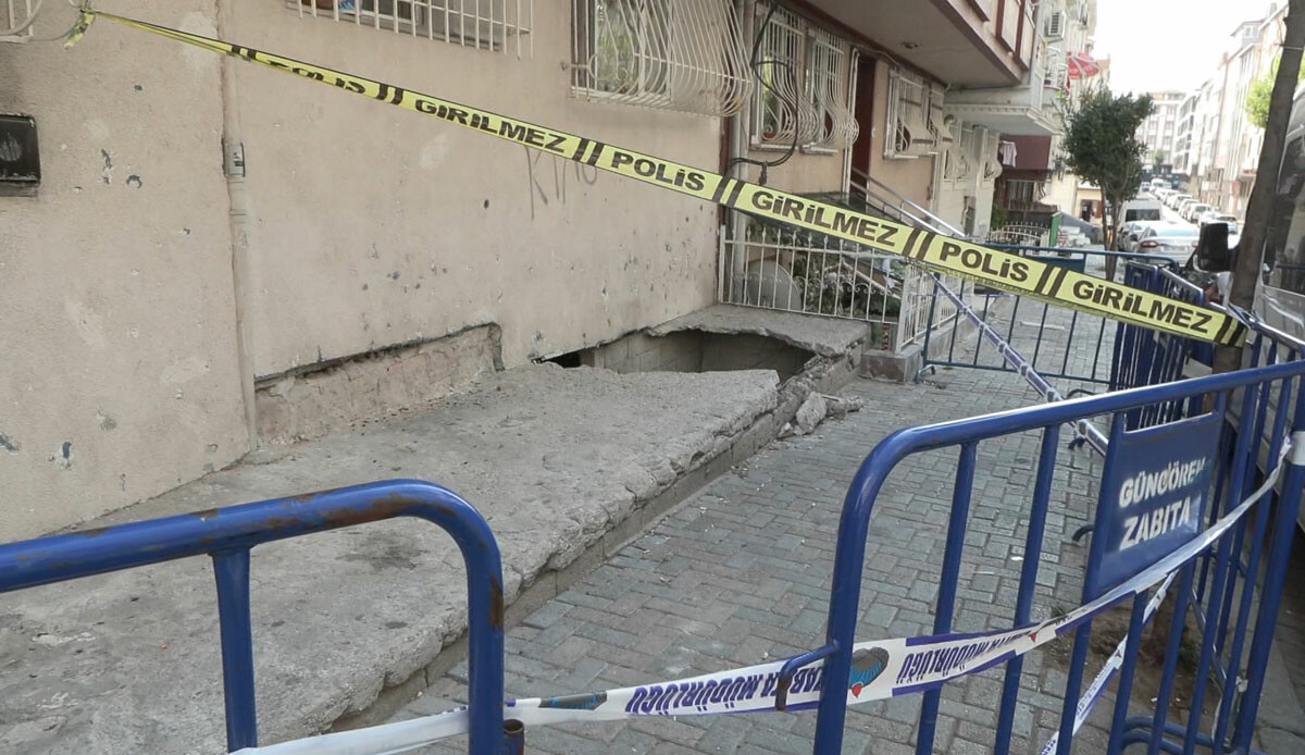 İstanbul'da korku dolu anlar! 5 katlı binanın zemini çöktü: Yaralılar var İstanbul'da korku dolu anlar! 5 katlı binanın zemini çöktü: Yaralılar var