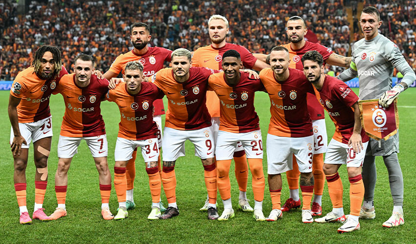Süper Lig 4. Hafta | Gaziantep FK - Galatasaray maçı 11'leri belli oldu! Okan Buruk'tan sürpriz tercih Süper Lig 4. Hafta | Gaziantep FK - Galatasaray maçı 11'leri belli oldu! Okan Buruk'tan sürpriz tercih