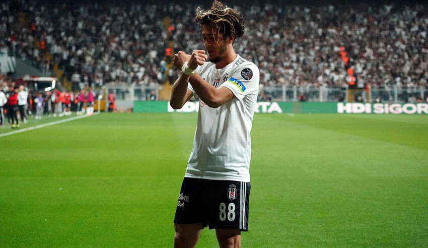 Son Dakika Beşiktaş haberi: Tayfur Bingöl bu kez bonservisiyle transfer edildi Son Dakika Beşiktaş haberi: Tayfur Bingöl bu kez bonservisiyle transfer edildi