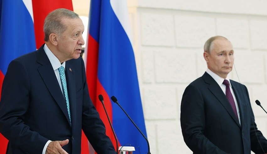 Soçi'deki kritik zirve sona erdi! Cumhurbaşkanı Erdoğan'dan tahıl koridoru mesajı: Yeni öneri paketi hazırladık Soçi'deki kritik zirve sona erdi! Cumhurbaşkanı Erdoğan'dan tahıl koridoru mesajı: Yeni öneri paketi hazırladık