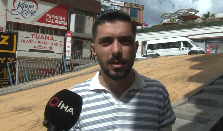 Dönerciye sızan yağlara bulduğu çözüm vatandaşlara zor anlar yaşattı: Kimse ayakta duramadı, araçlar kaza yaptı