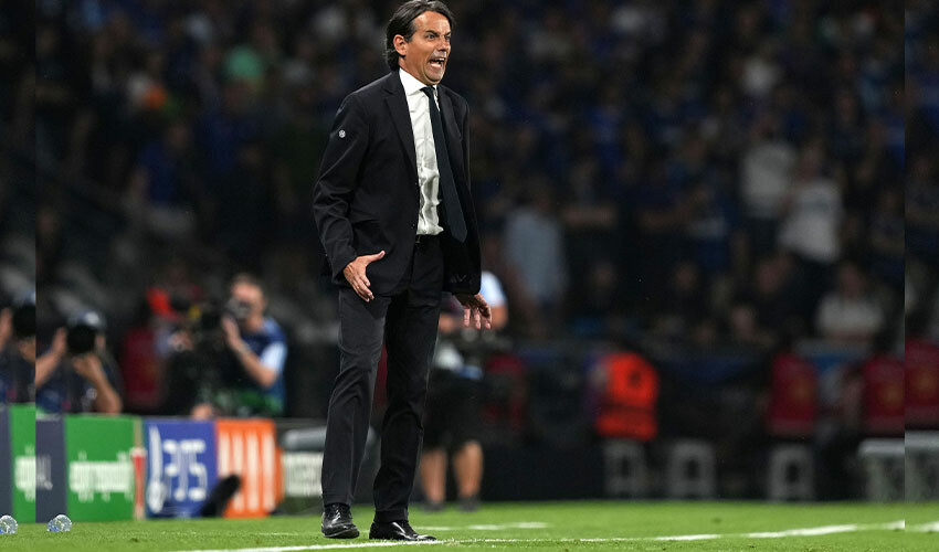 Görüşmelerde mutlu sona ulaşıldı! Simone Inzaghi 2025 yılına kadar imzaladı Görüşmelerde mutlu sona ulaşıldı! Simone Inzaghi 2025 yılına kadar imzaladı