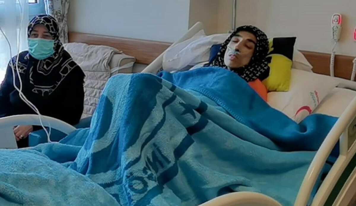 Cumhurbaşkanı Erdoğan sağlık durumuyla yakından ilgilenmişti... Genç anne Kübra Nur yaşam savaşını kaybetti Cumhurbaşkanı Erdoğan sağlık durumuyla yakından ilgilenmişti... Genç anne Kübra Nur yaşam savaşını kaybetti