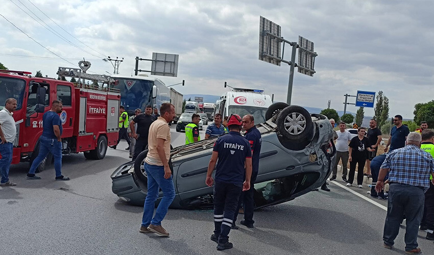 Amasya'da korkunç kaza: 3 yaşındaki Yunus Emre kurtarılamadı Amasya'da korkunç kaza: 3 yaşındaki Yunus Emre kurtarılamadı