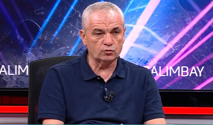 Rıza Çalımbay kendisine gelen teklifi duyurdu! Geri dönüşün sinyalini verdi Rıza Çalımbay kendisine gelen teklifi duyurdu! Geri dönüşün sinyalini verdi