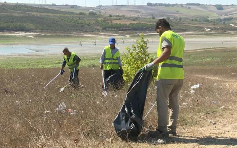 İstanbul’un su kaynaklarında tedirgin eden görüntü: 100 ton çöp çıktı!