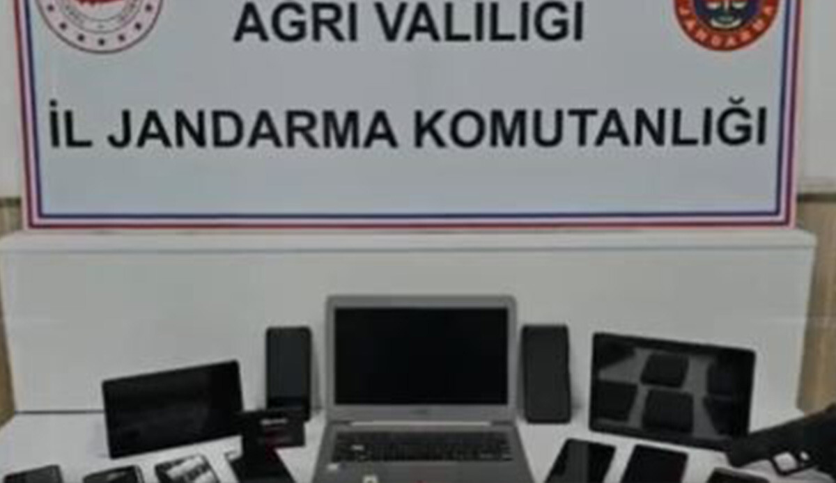 İçişleri Bakanı Ali Yerlikaya duyurdu! Dolandırıcılık şebekesine operasyon: 28 kişi yakalandı İçişleri Bakanı Ali Yerlikaya duyurdu! Dolandırıcılık şebekesine operasyon: 28 kişi yakalandı